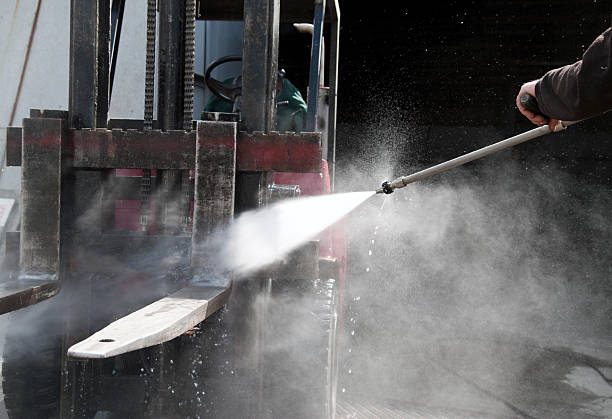 Best Parking Lot Cleaning in De Kal, TX